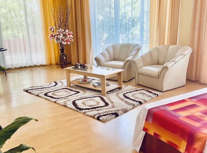 Gæstehus Casa Constantin Si Elena (adults Only) 3*